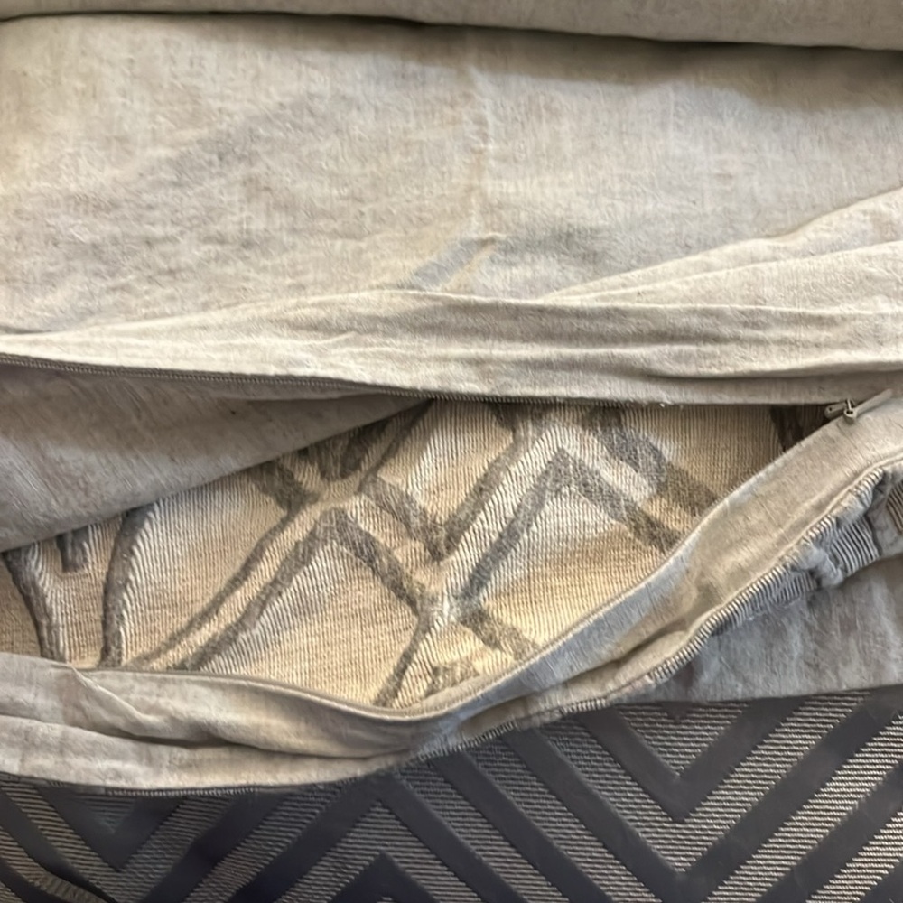 Hotel Collection Full/Queen Size Duvet - Picture 6 of 6